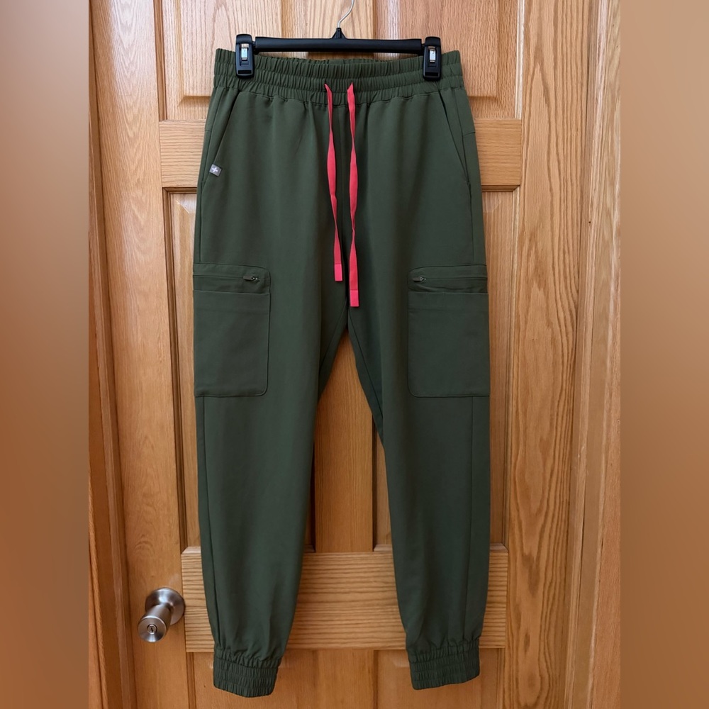 Figs Scrub Pants